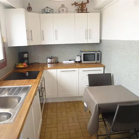 Le Chatelet / Cha34 / 2bedrooms *
